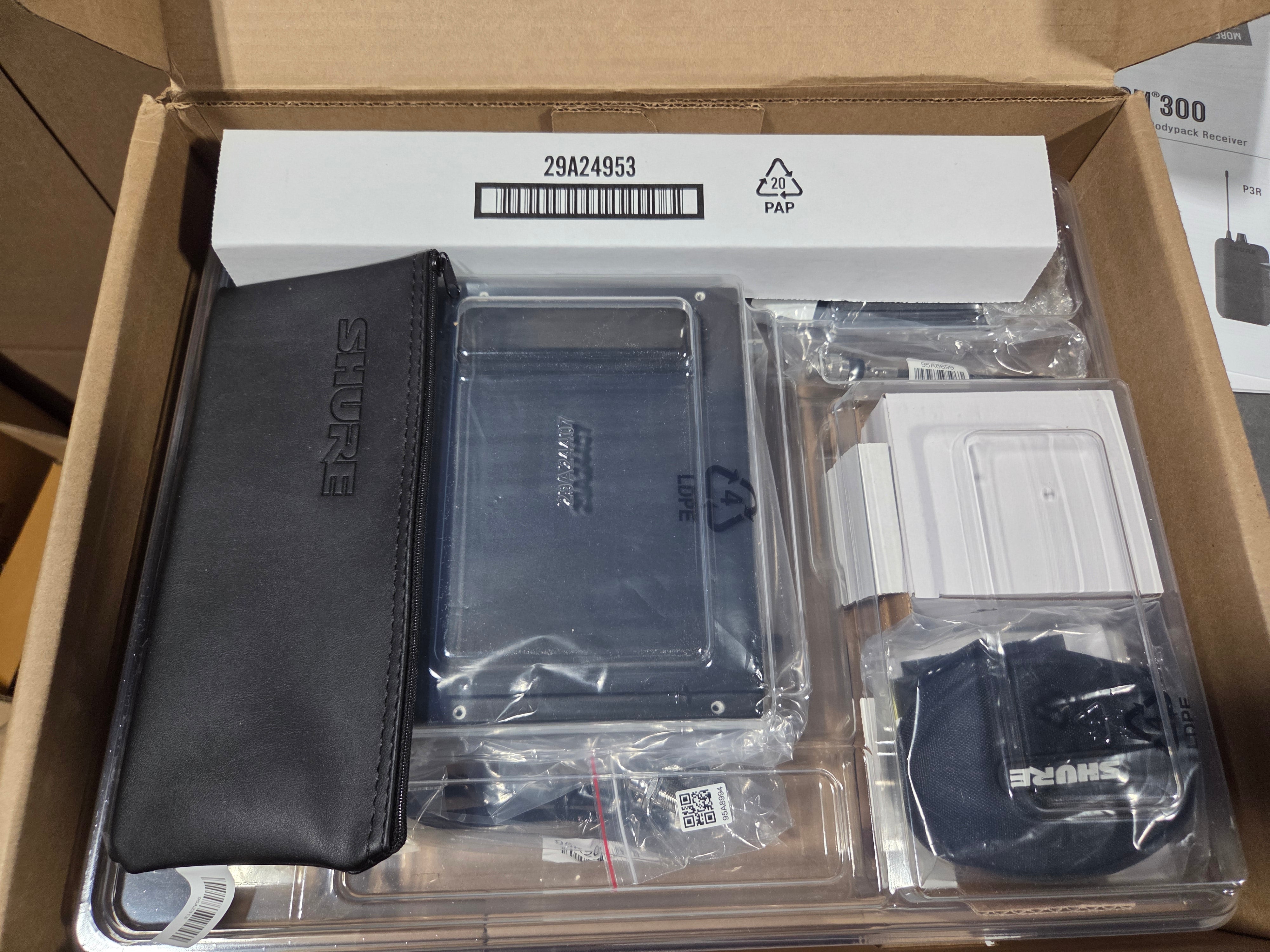 Shure P3TRA215CL PSM300 Wireless G20 Stereo Personal Monitor System with IEM - Used