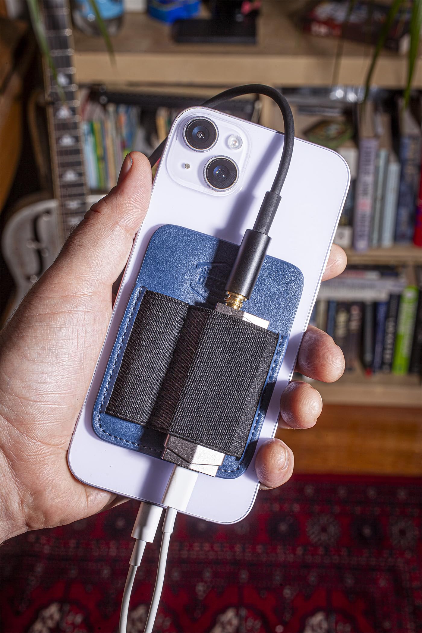 Dekoni Audio Magdac Magnetic DAC/AMP Phone Holder