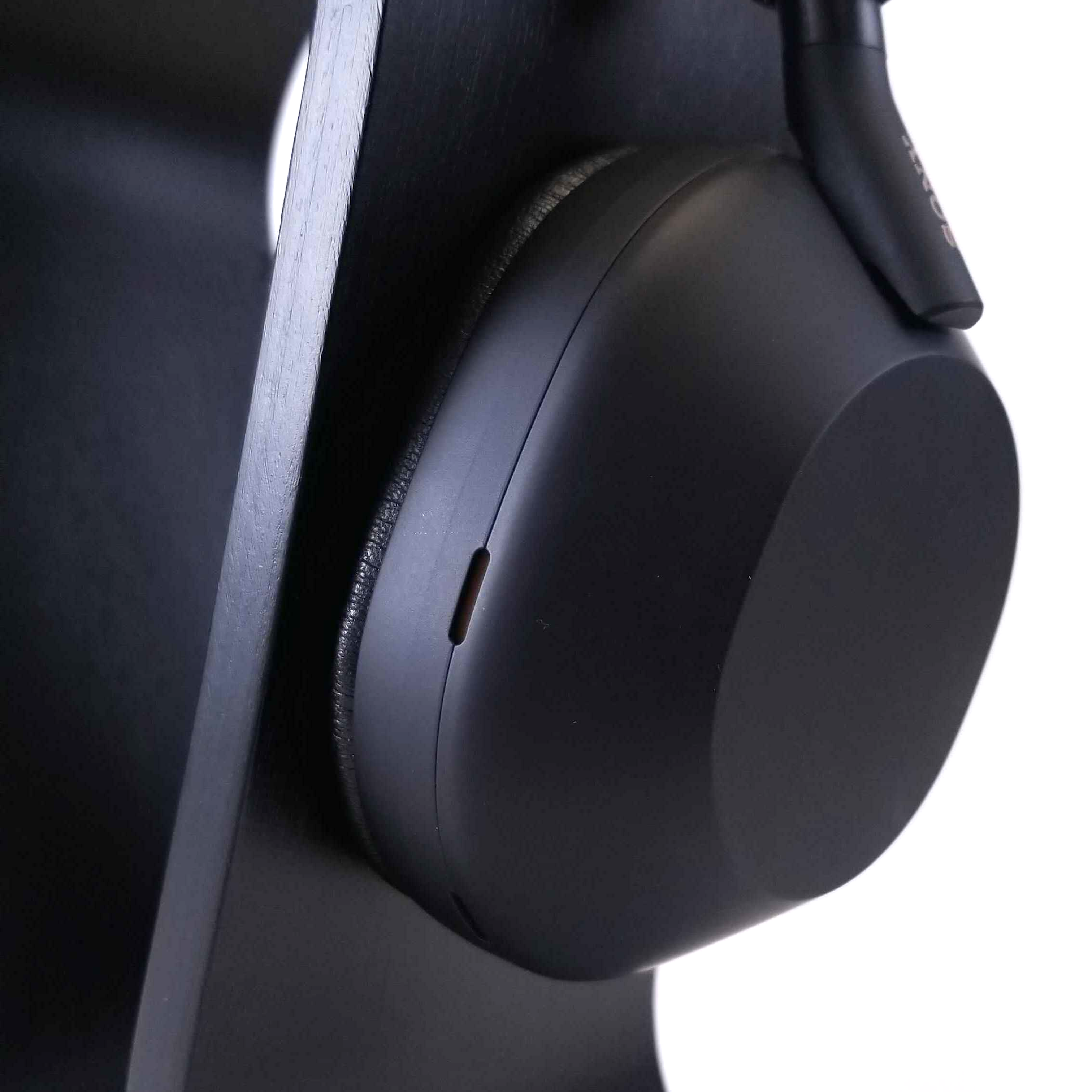 Dekoni Audio Choice Leather Ear Pads for Sony WH1000Xm5 Headphones