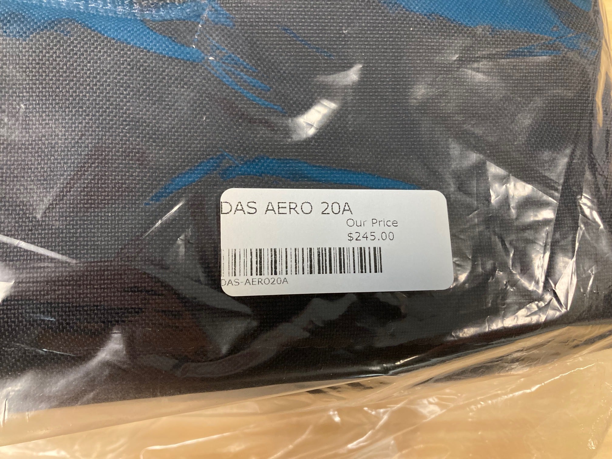 Undercover AERO20A Deluxe Padded Speaker Cover