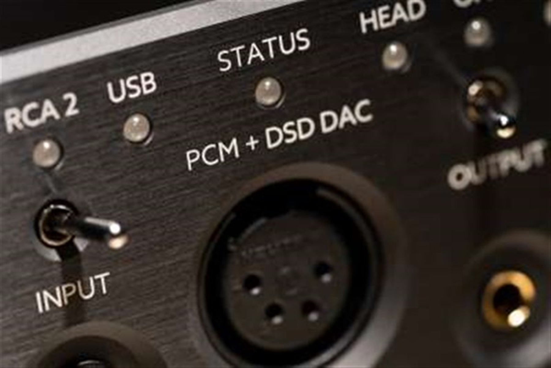 Violectric DHA V226 Headphone Amplifier and DAC