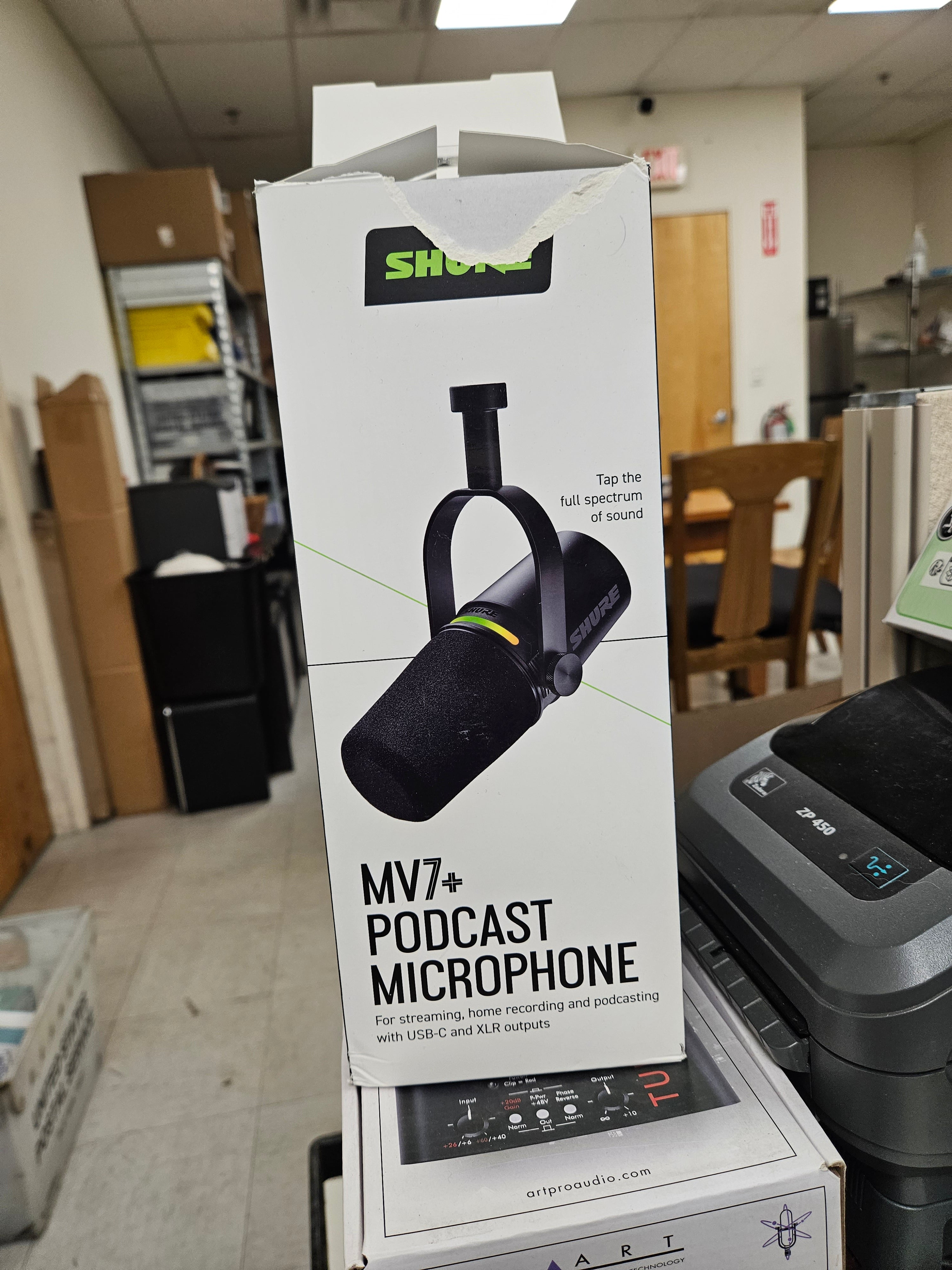 Shure MV7+ XLR/USB-C Dynamic Podcasting Microphone (Black) - Used