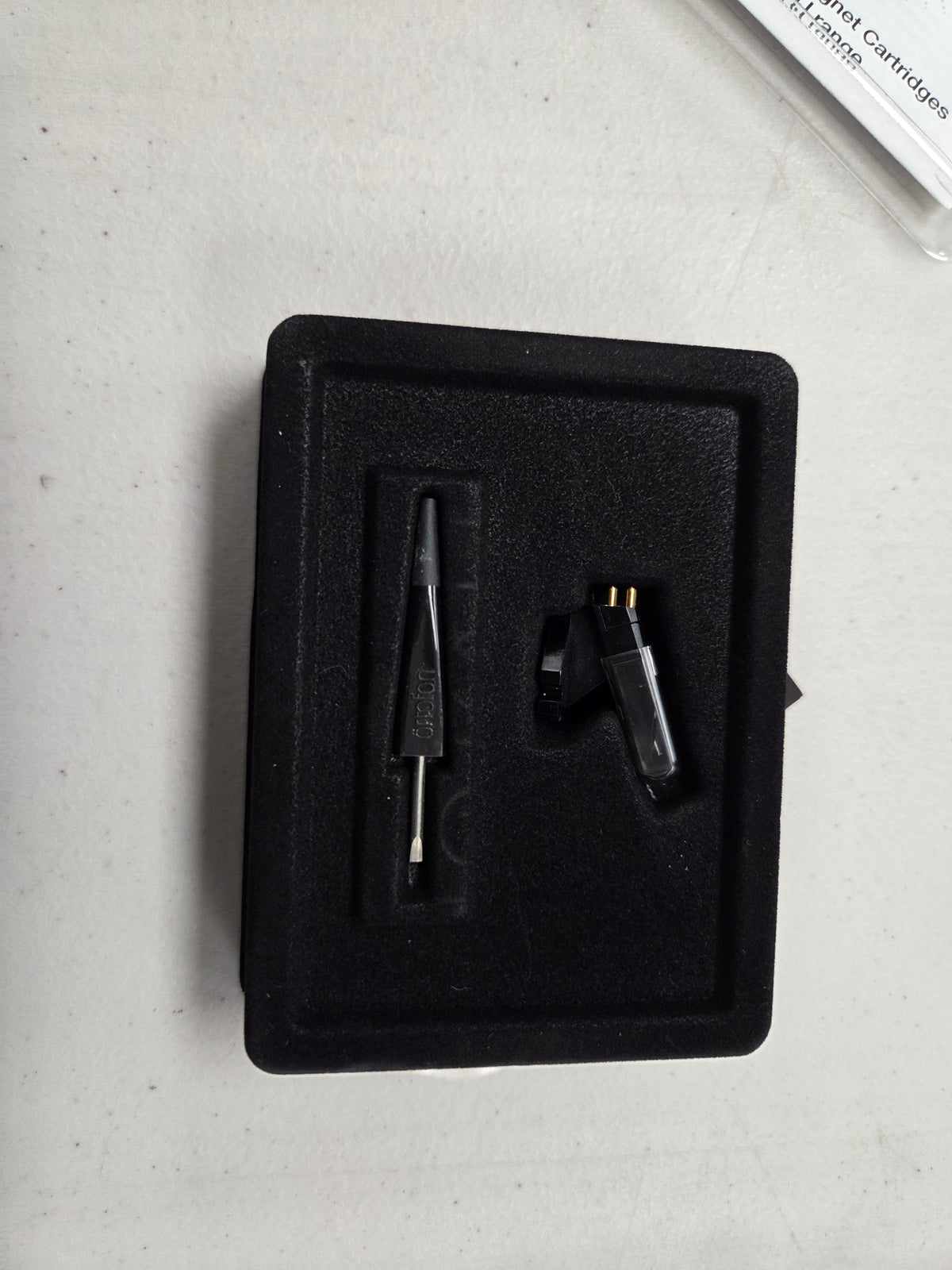 Reloop OM-BLACK Black Cartridge (B-Stock)