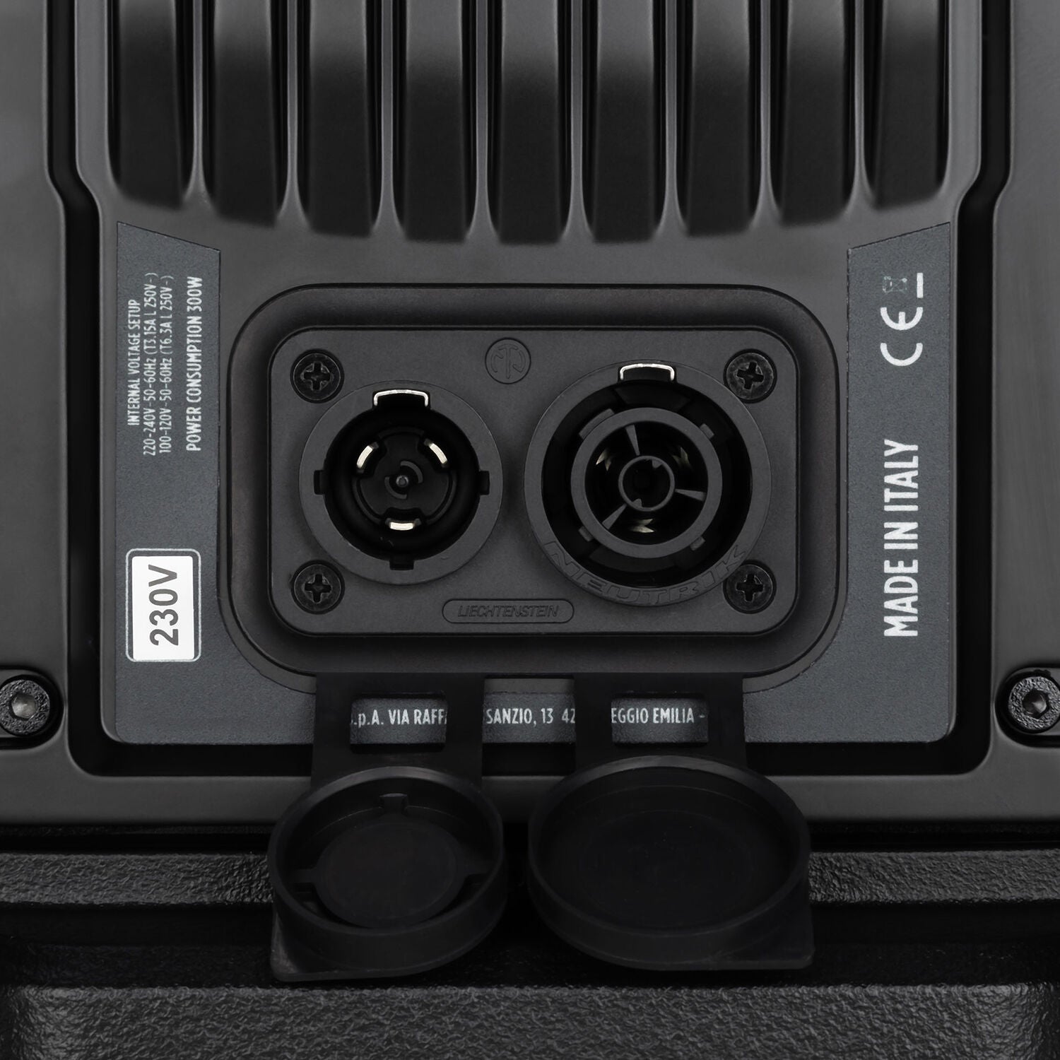 RCF ART-945-A Two-Way 15 2100W Powered PA Speaker with Integrated DSP