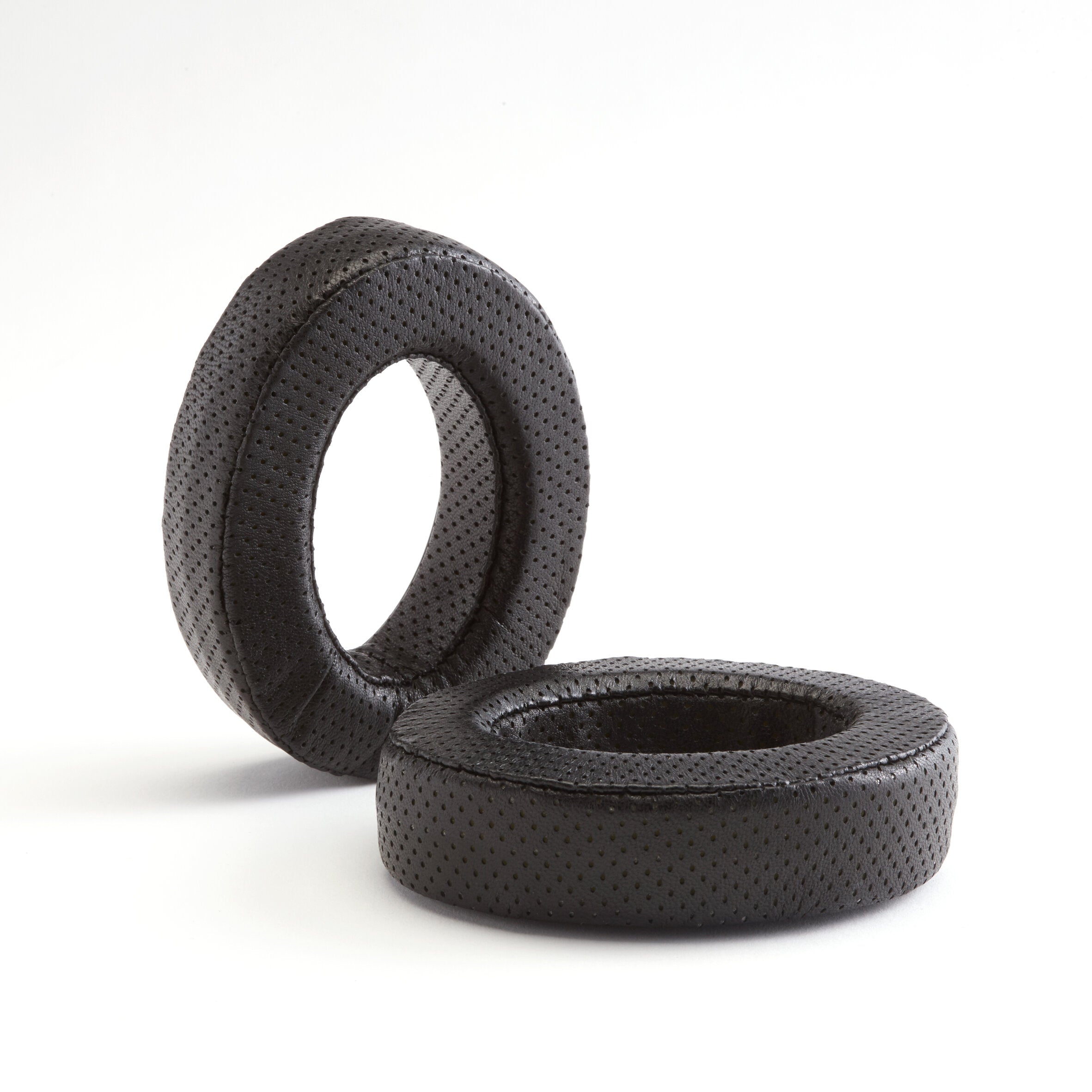 Dekoni Audio EPZ-HD600 Fenestrated Sheepskin Ear Pads for Sennheiser HD600
