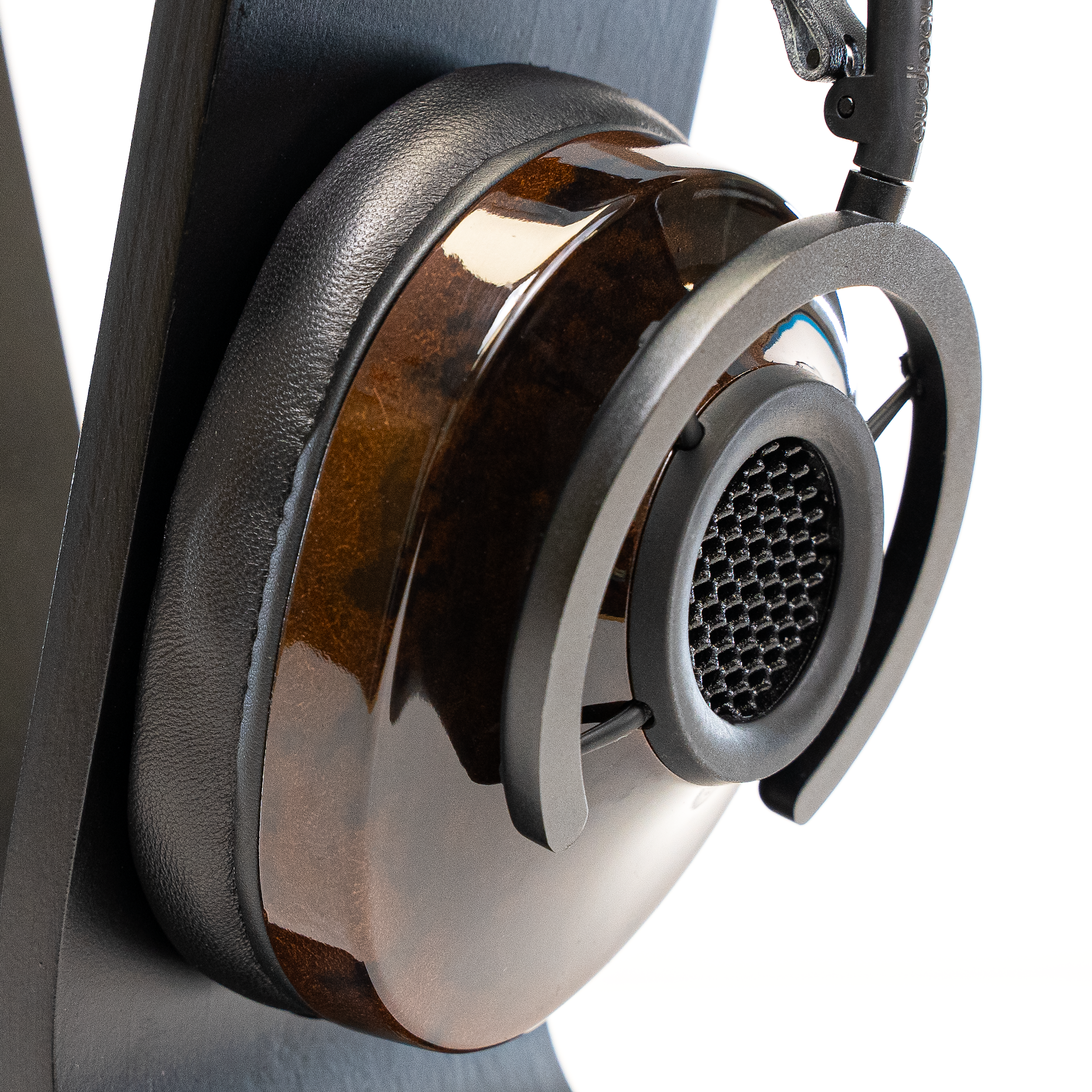 Dekoni Audio Elite Ear Pads for AudioQuest Nighthawk - Premium Sheepskin Material, Enhanced Sound Isolation, Comfortable Memory Foam, Easy Installation