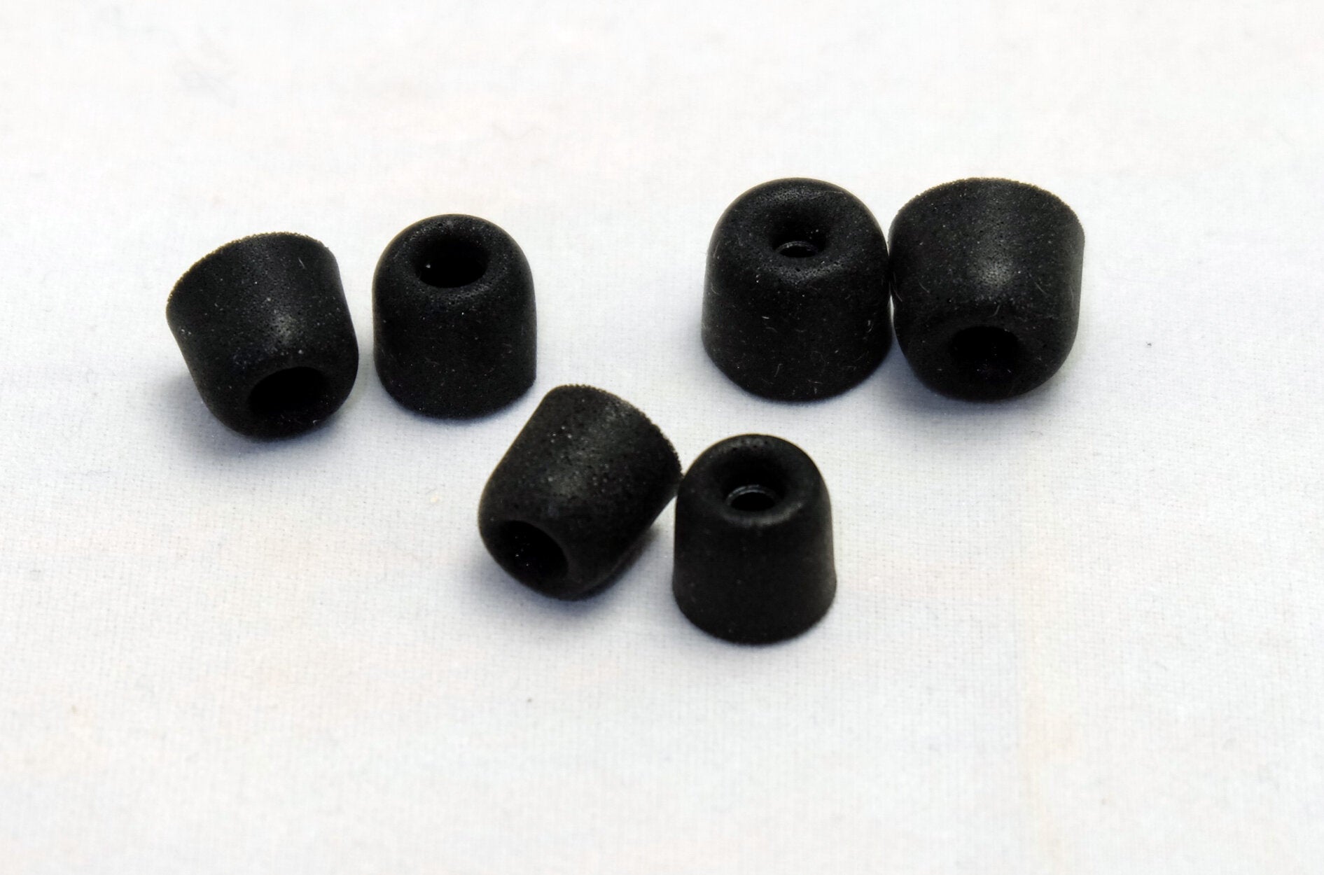 Dekoni Premium Memory Foam Isolation Earphone Tips black - 4.9mm - LARGE 13mm