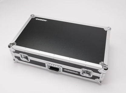 Magma MGA41026 DJ-Controller Workstation Rane Four w/ Wheels