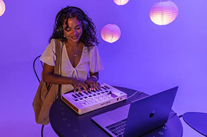 Arturia MiniLab 3 Plug-And-Play MIDI Controller
