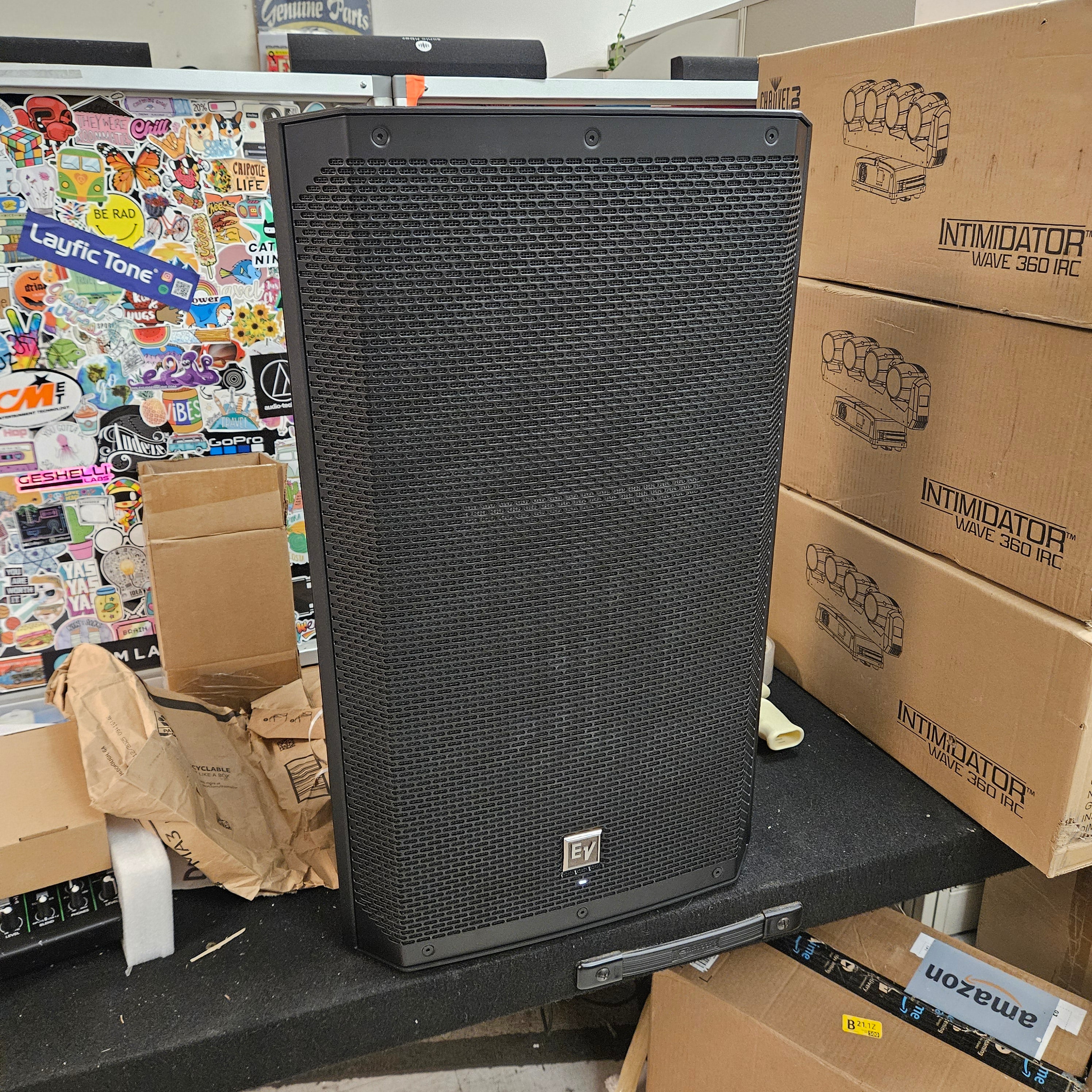 Electro-Voice ELX200-15P 1200W 15 2-way Powered Speaker - Used