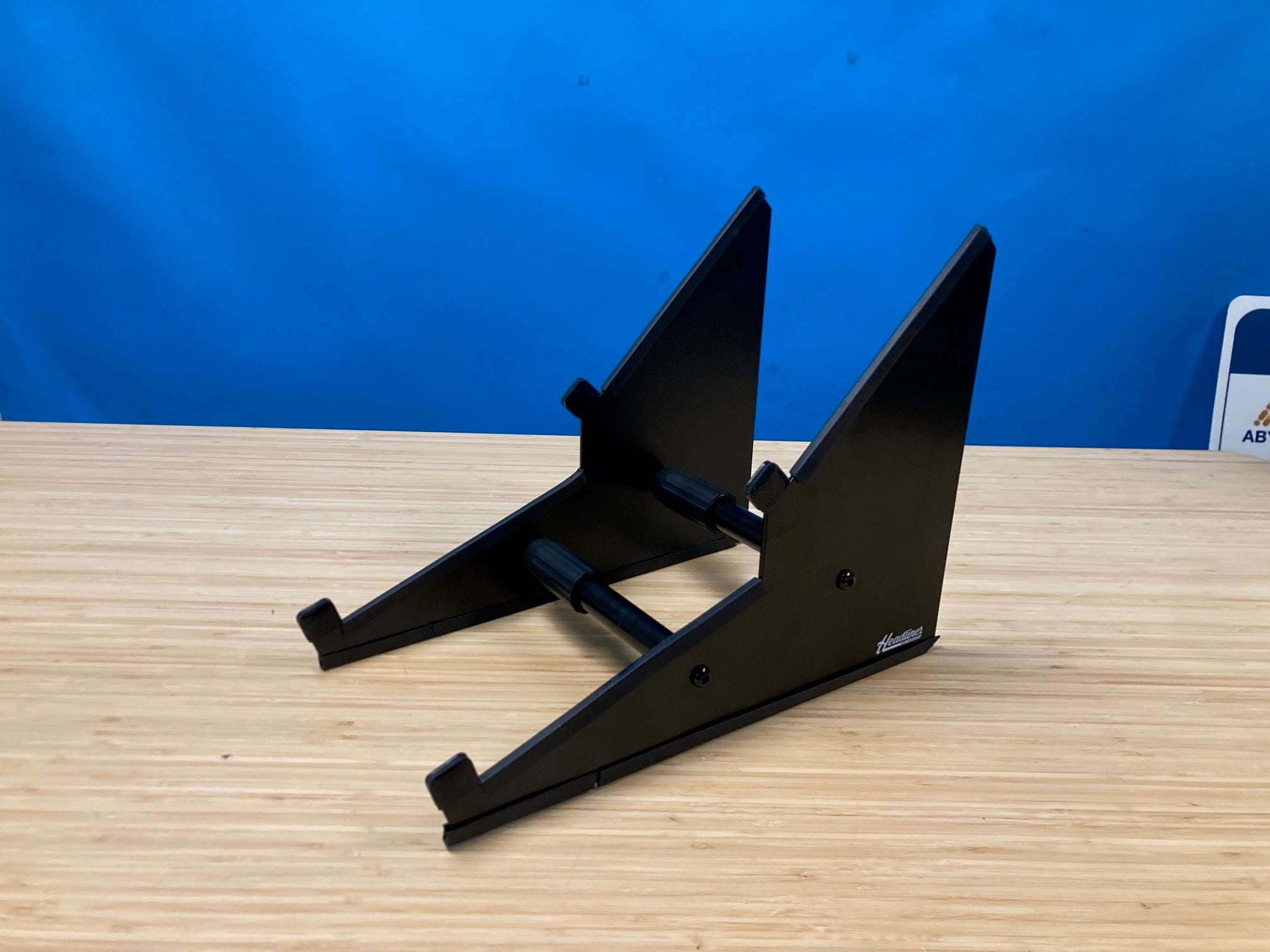Headliner HL22052 2-Tier Desktop Synth Stand - Used