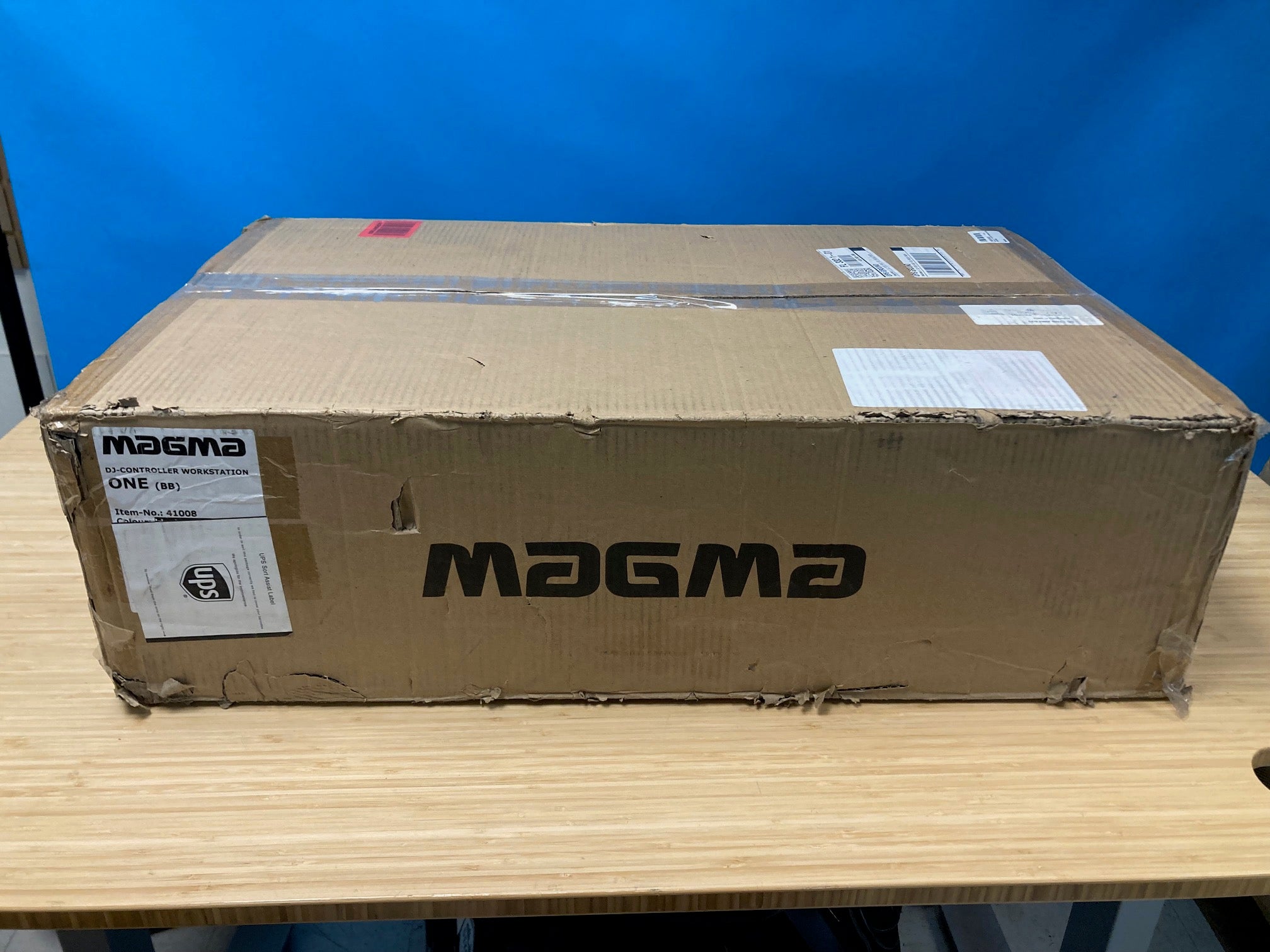Magma MGA41008 DJ Controller Workstation One Black