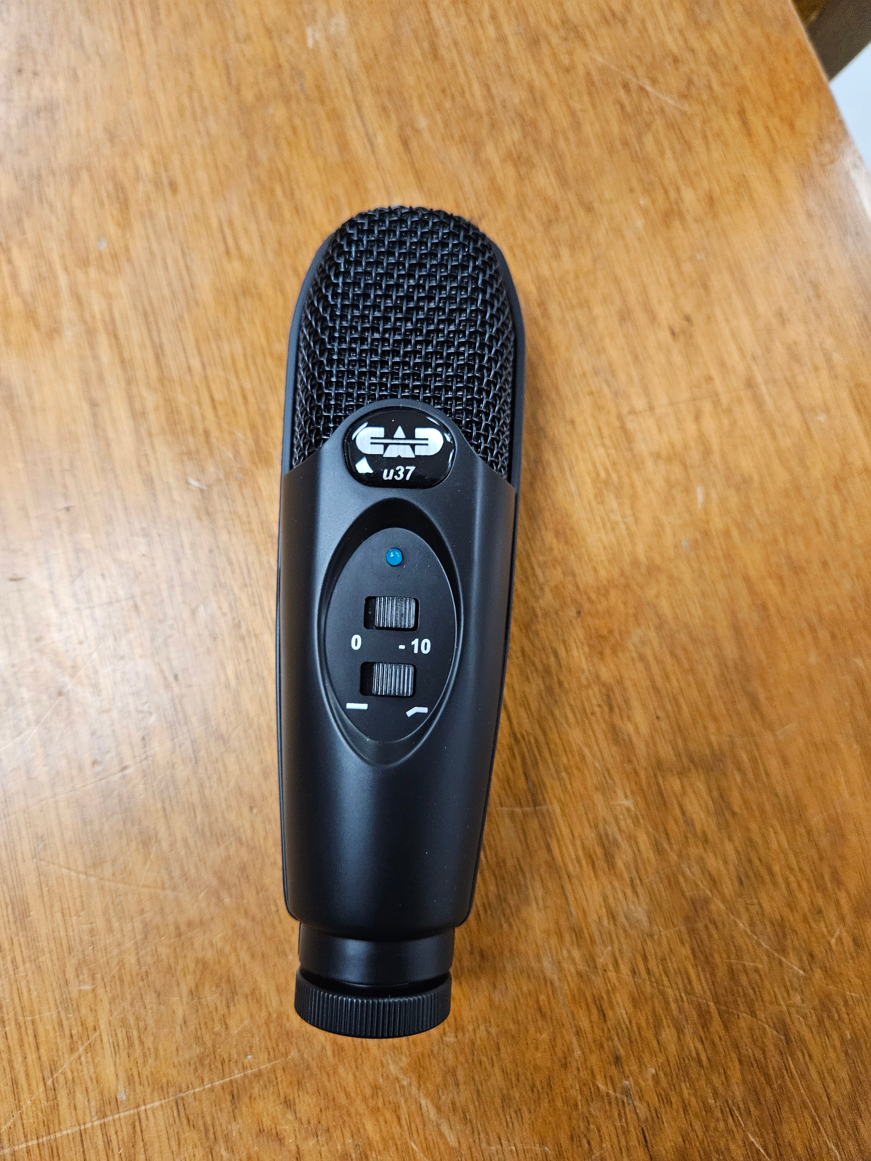 CAD U37 USB Studio Condenser Recording Microphone w/ -10dB Pad Switch Open Box