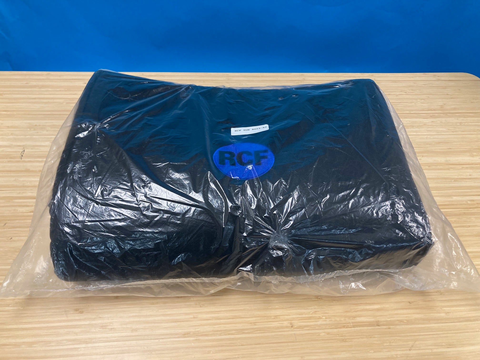 Undercover SUB-8003AS Deluxe Padded Speaker Cover