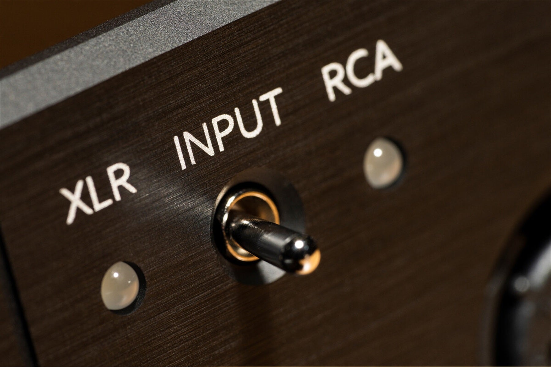 Violectric HPA V222 Headphone amplifier