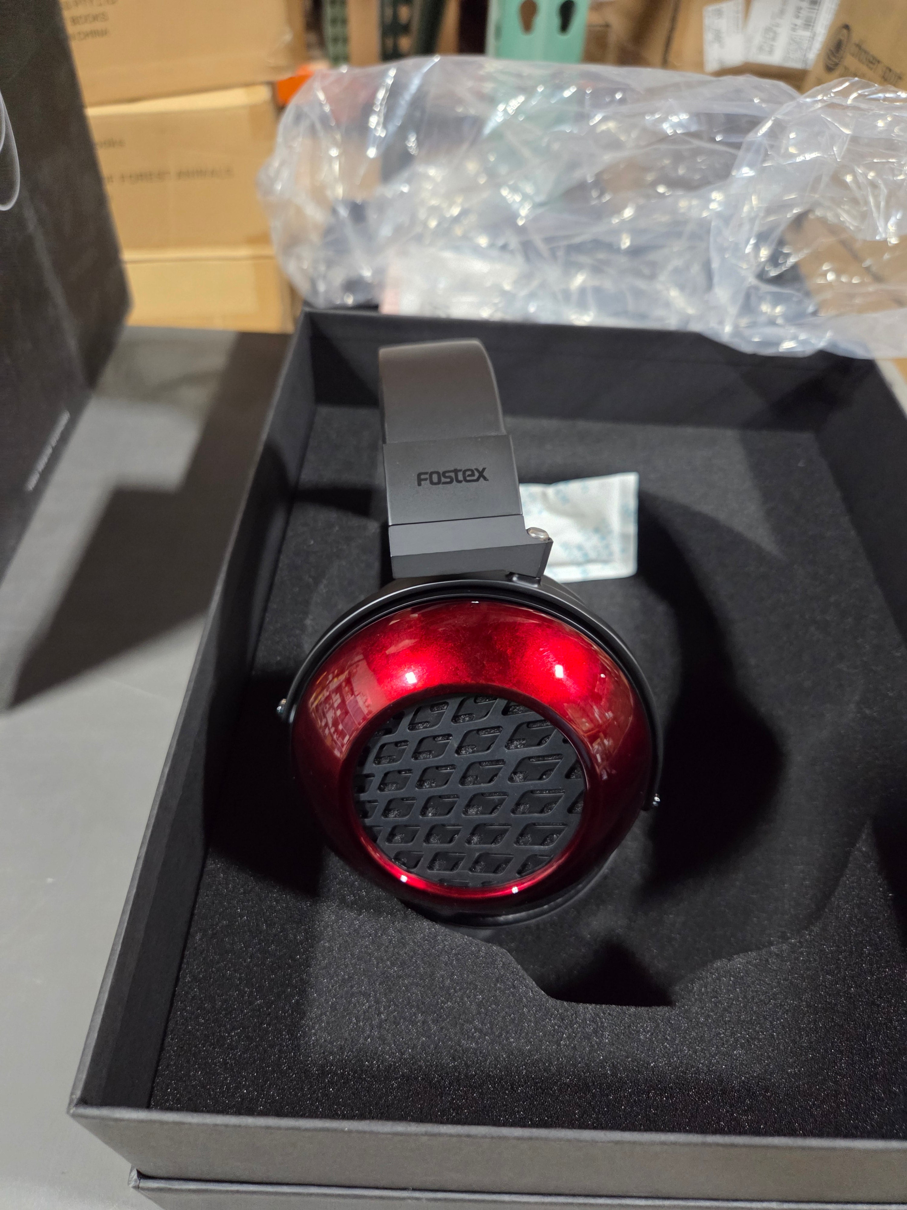 Fostex TH-909 Premium Reference Headphones w/ Detachable Cable Connectors (B-Stock)