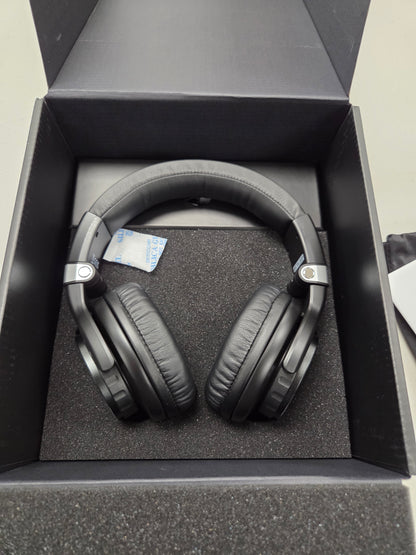 Reloop RHP-16 Closed-Back DJ Headphones (B-Stock)