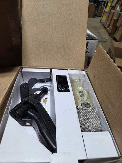 CAD U37 USB Large-Diaphragm Cardioid Condenser Recording Microphone B-Stock